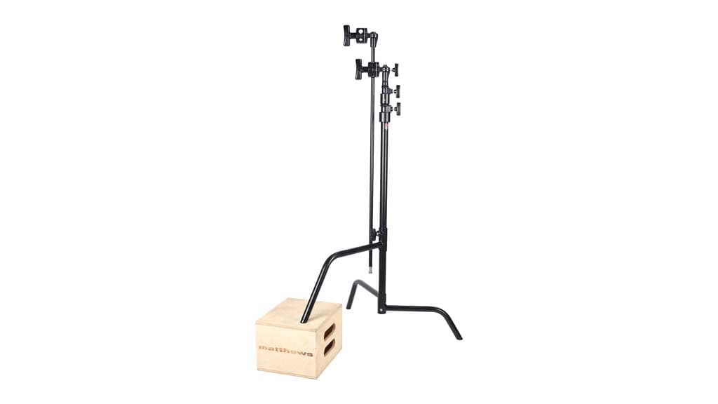 Matthews Studio Equipment, 33 Sliding Leg C-Stand modelini duyurdu